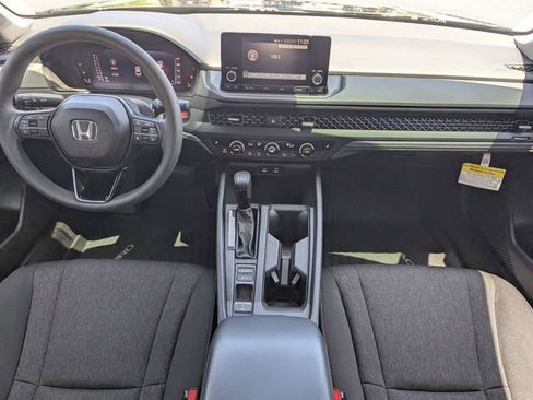 Used 2024 Honda Accord EX image 6
