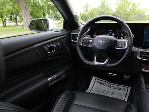 Used 2024 Ford Mustang GT Premium RWD image 10
