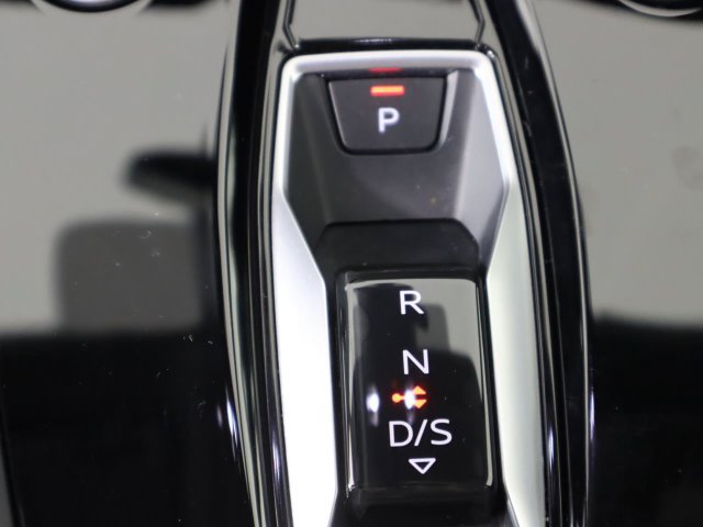 Certified 2025 Audi A3 2.0T Premium w/ Black Optic Package AWD/4WD image 18