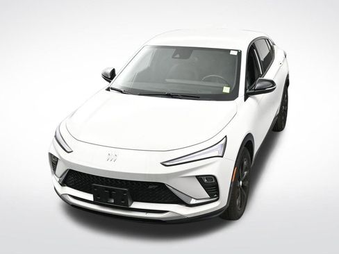 Used 2024 Buick Envista Sport Touring w/ Convenience I Package image 28