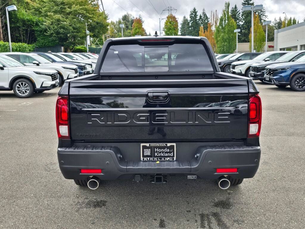 New 2026 Honda Ridgeline Black Edition image 6