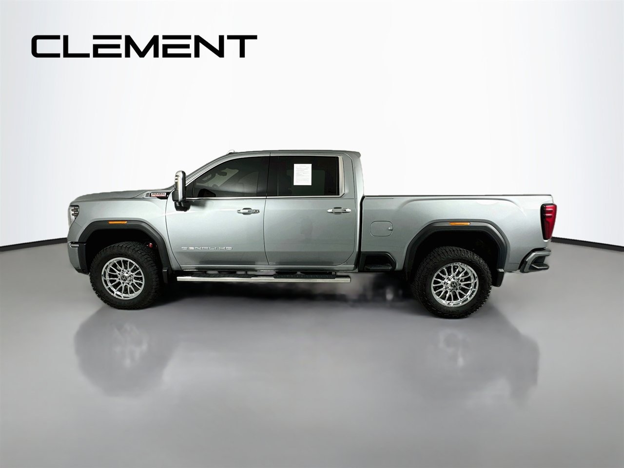 Used 2024 GMC Sierra 3500 Denali w/ Denali Reserve Package AWD/4WD image 6