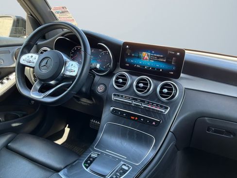 Used 2021 Mercedes-Benz GLC 300 w/ AMG Line image 14
