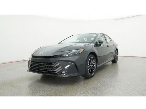 New 2026 Toyota Camry XSE image 32