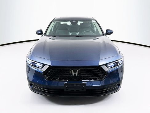 Used 2024 Honda Accord EX image 2