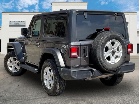Used 2020 Jeep Wrangler Sport AWD/4WD image 12