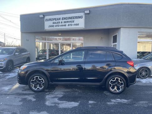 Used 2015 Subaru Crosstrek 2.0i Premium image 4