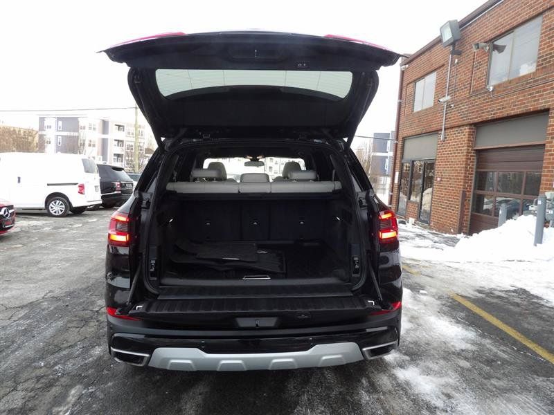 Used 2020 BMW X5 xDrive40i w/ Premium Package AWD/4WD image 17