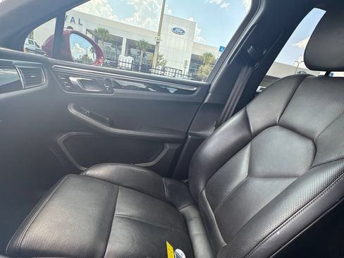 Used 2018 Porsche Macan S AWD/4WD image 31