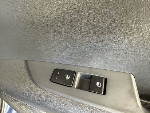 Used 2025 Kia Niro Wave w/ Wave Preserve Package FWD image 15