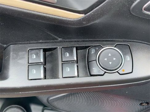 Used 2021 Ford Escape Titanium w/ Titanium Elite Package image 17