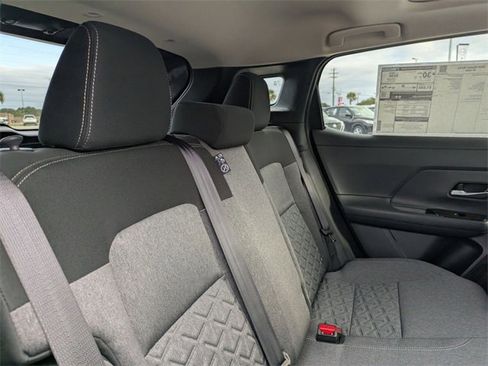 New 2026 Nissan Kicks SV w/ SV Premium Package image 30