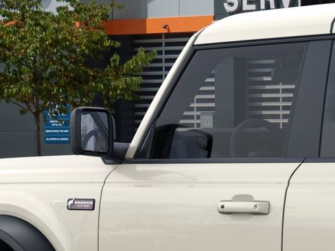 New 2026 Ford Bronco Outer Banks w/ Sasquatch Package AWD/4WD image 22