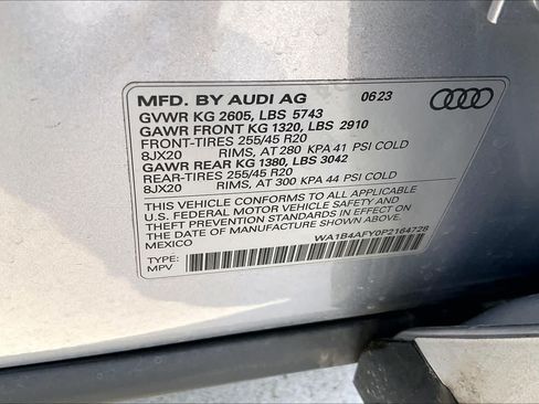 Used 2023 Audi SQ5 Premium Plus w/ Premium Plus Package AWD/4WD image 34