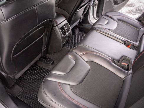 Used 2021 Jeep Cherokee Trailhawk image 27