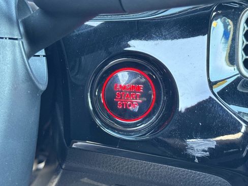 Used 2022 Honda Civic Sport image 17