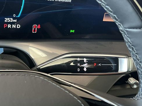 New 2026 Cadillac Vistiq Premium Luxury AWD/4WD image 16