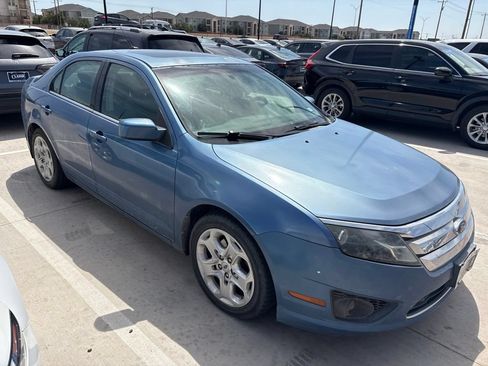 Used 2010 Ford Fusion SE FWD image 10