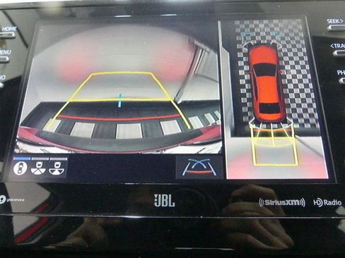 Used 2022 Toyota Camry XSE w/ Navigation Upgrade Package FWD image 13
