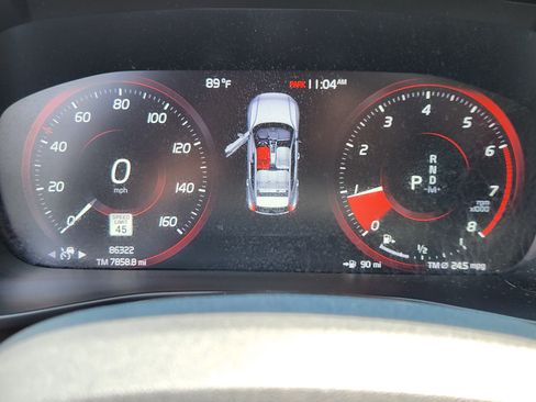 Used 2019 Volvo XC40 T5 Momentum AWD/4WD image 10