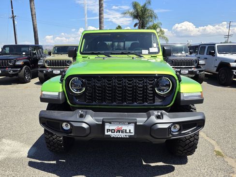 New 2025 Jeep Gladiator Willys image 6