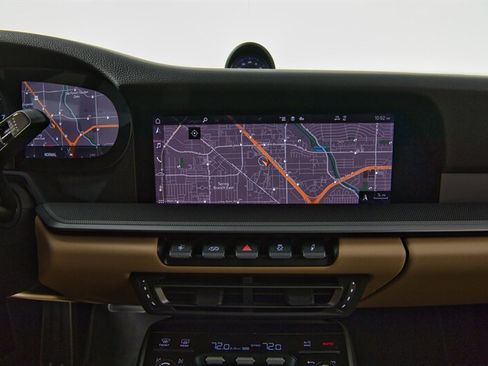 Used 2020 Porsche 911 Carrera S image 24