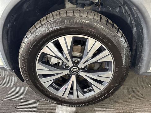 Used 2021 Nissan Rogue SV FWD image 30
