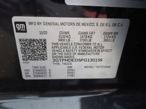 Used 2023 GMC Sierra 1500 SLT RWD image 32