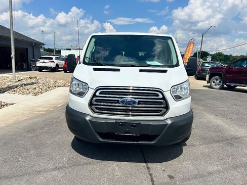 Used 2017 Ford Transit 350 XLT RWD image 2