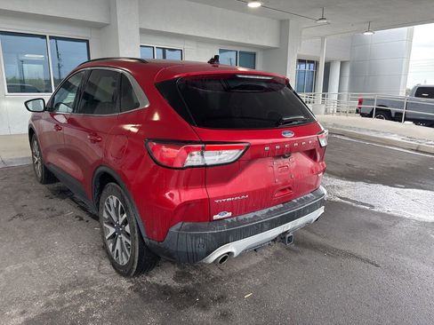 Used 2020 Ford Escape Titanium AWD/4WD image 3