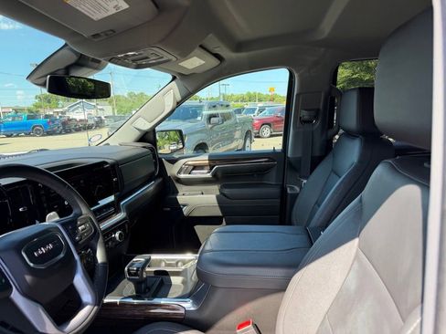 Certified 2024 GMC Sierra 1500 Elevation w/ Elevation Premium Package AWD/4WD image 20
