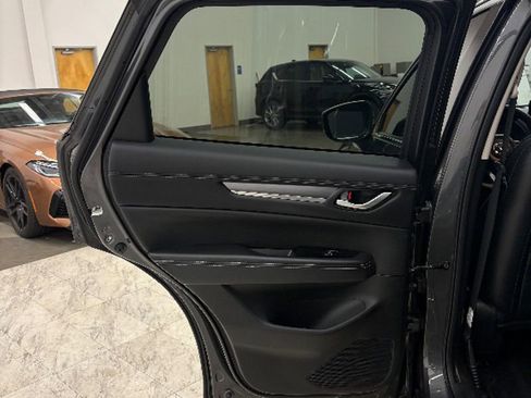 Used 2024 MAZDA CX-5 AWD 2.5 S w/ Premium Package image 11