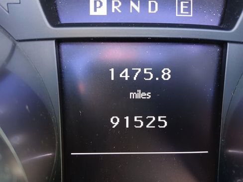 Used 2013 Mercedes-Benz SLK 250 image 17