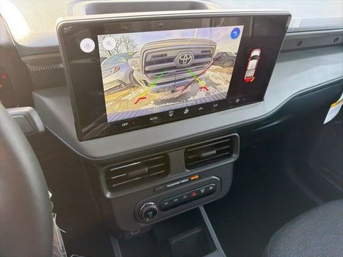 New 2026 Ford Maverick XL image 14