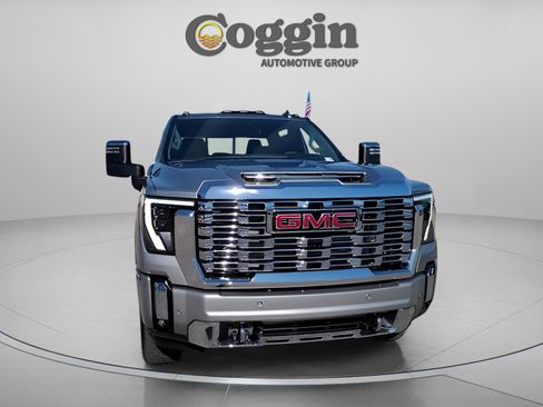 New 2026 GMC Sierra 3500 Denali w/ Technology Package image 21