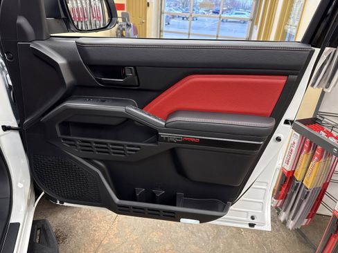 Used 2025 Toyota Tacoma TRD Pro image 18