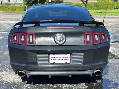 Used 2014 Ford Mustang GT Premium w/ Equipment Group 402A RWD image 21