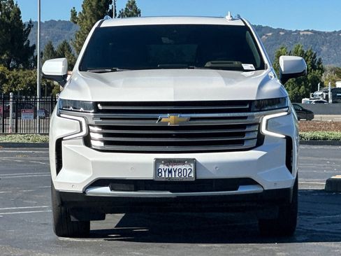Used 2021 Chevrolet Suburban High Country w/ Premium Package AWD/4WD image 9