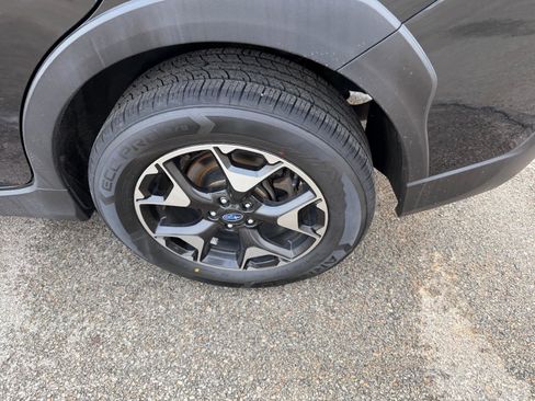 Used 2020 Subaru Crosstrek 2.0i Premium w/ Popular Package #3 image 13