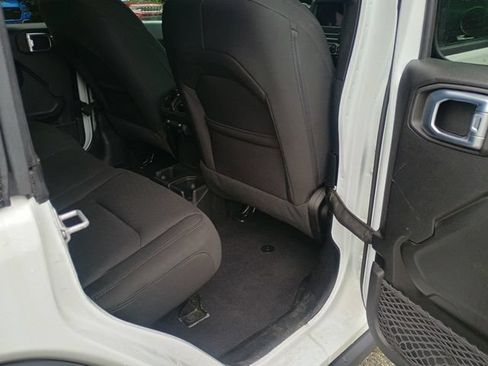 Used 2021 Jeep Wrangler Unlimited Sport AWD/4WD image 15