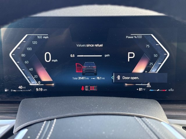 Used 2023 BMW X7 xDrive40i w/ Parking Assistance Package AWD/4WD image 33