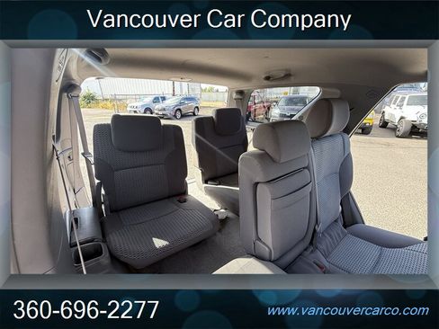 Used 2007 Toyota 4Runner SR5 AWD/4WD image 16