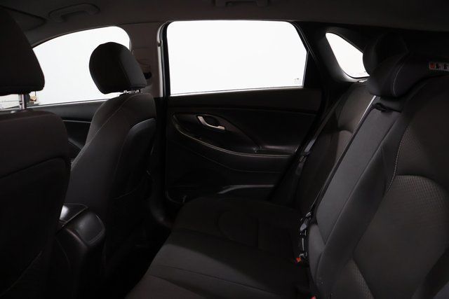Used 2018 Hyundai Elantra GT FWD image 28
