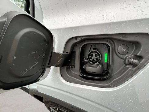 Used 2023 Polestar Polestar 2 w/ Pilot Pack image 33