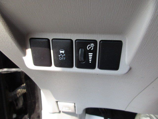Used 2015 Toyota Prius V Four FWD image 18
