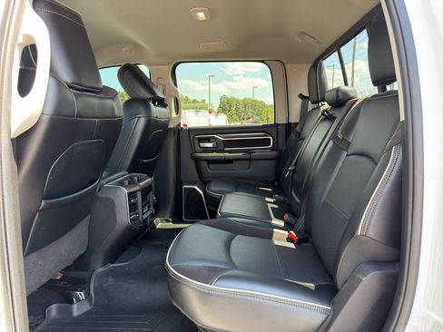 Used 2023 RAM 2500 Laramie AWD/4WD image 30