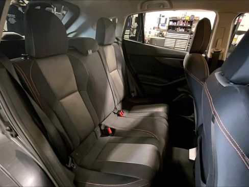 Used 2020 Subaru Crosstrek 2.0i Premium image 20