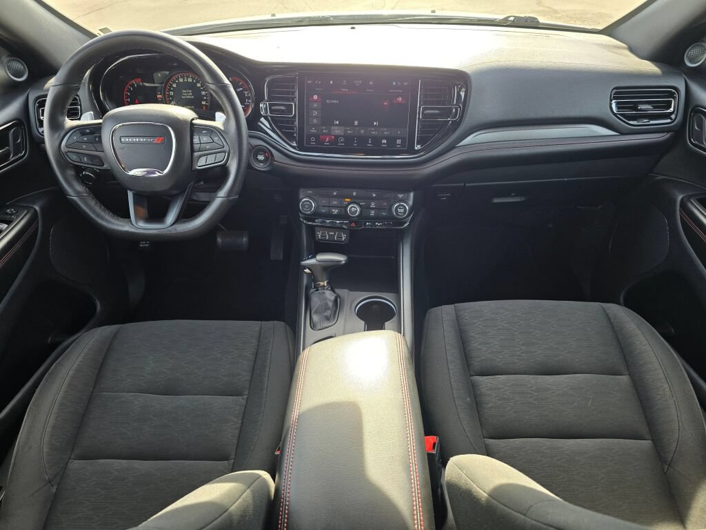 Used 2025 Dodge Durango GT AWD/4WD image 16