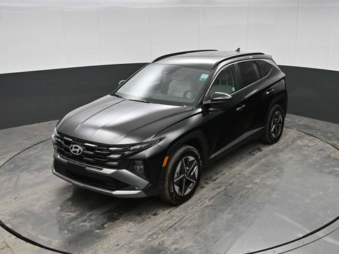 Certified 2025 Hyundai Tucson SEL image 24