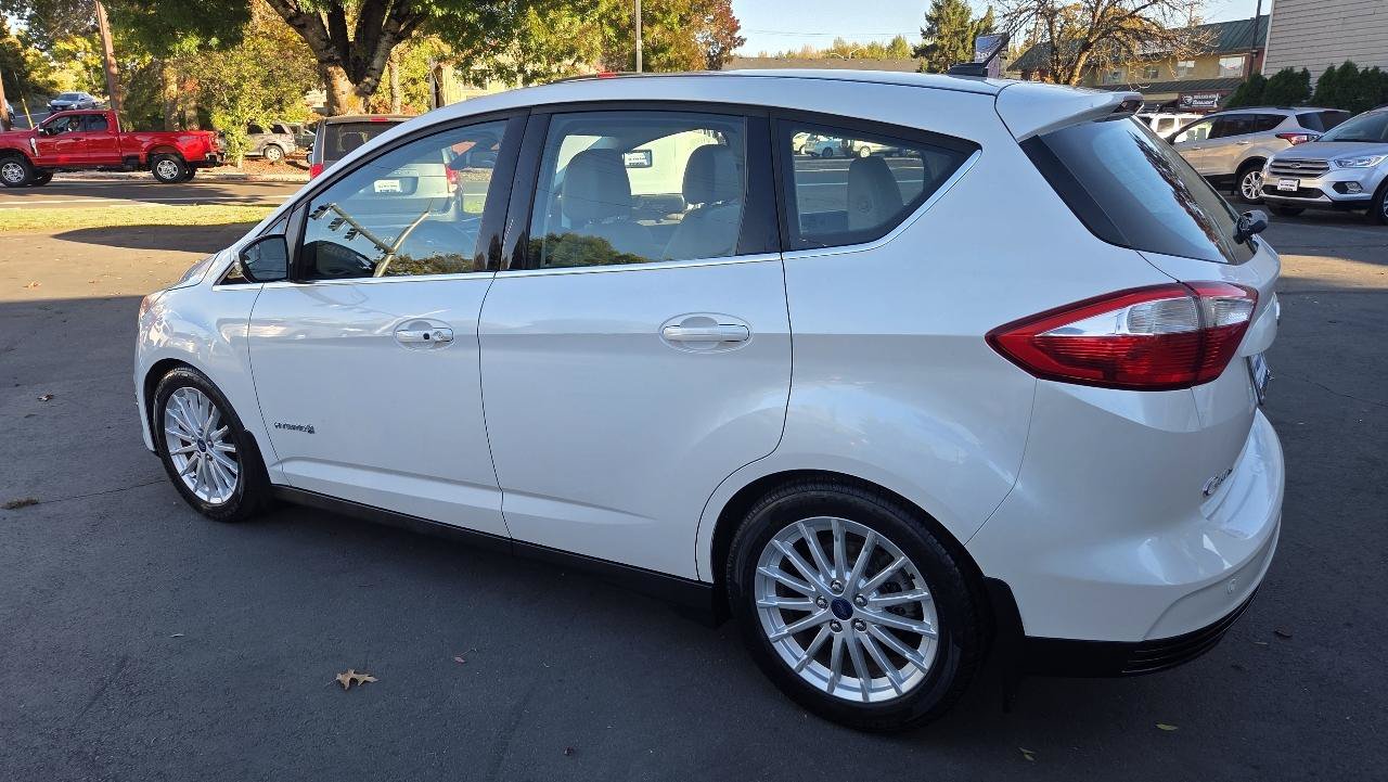 Used 2015 Ford C-MAX SEL w/ Equipment Group 302A FWD image 12
